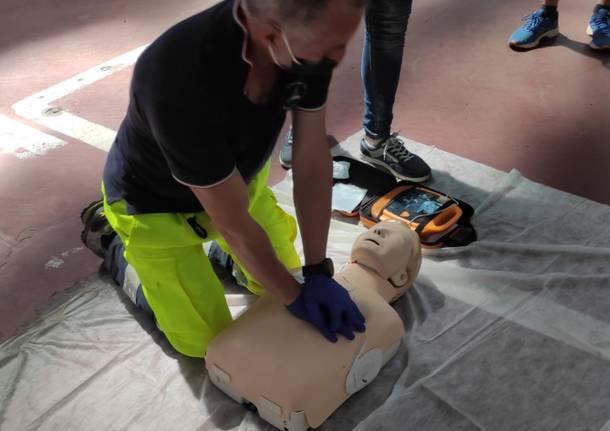 I volontari di protezione civile al corso di rianimazione cardio polmonare