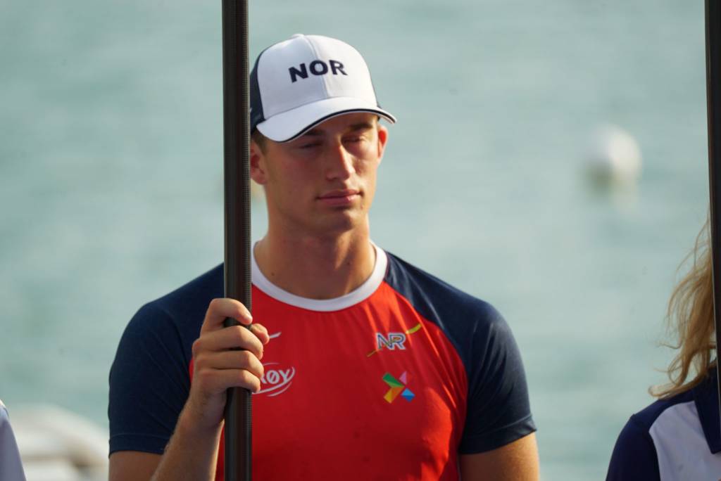 La cerimonia di apertura dei mondiali di canottaggio alla Schiranna