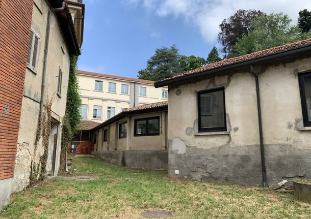 Dentro villa Baragiola a Varese