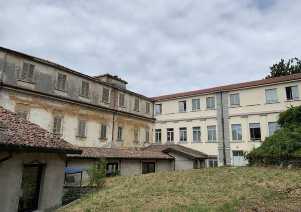 Dentro villa Baragiola a Varese