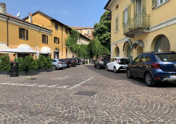 Dentro villa Baragiola a Varese