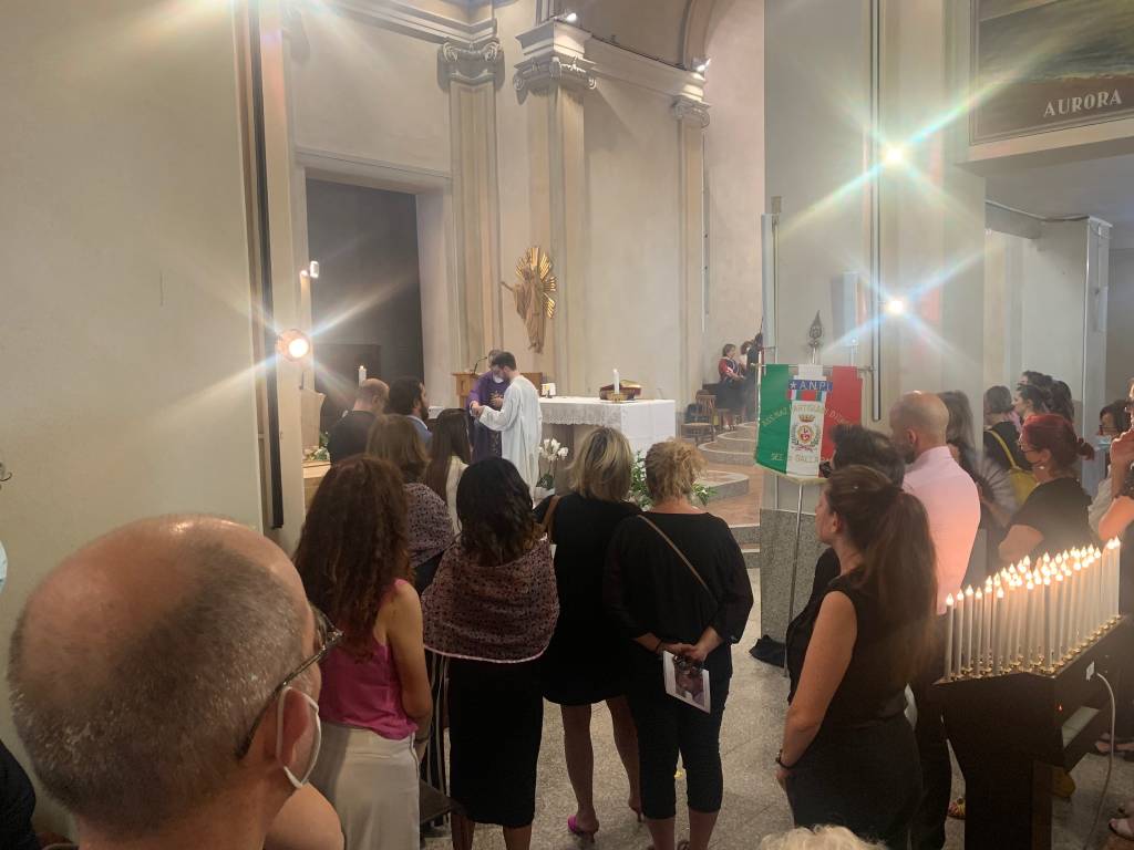 Funerali Luciana Zaro 