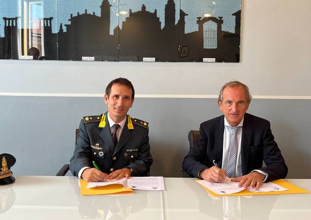 guardia di finanza busto arsizio daniele marra