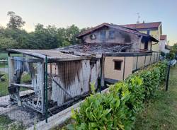 Incendio a Cantello domato dai vigili del fuoco