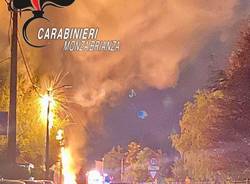 Incendio auto Meda