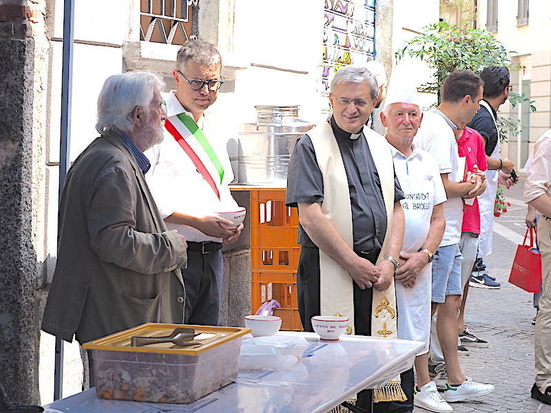 La contrada del brodo 2022