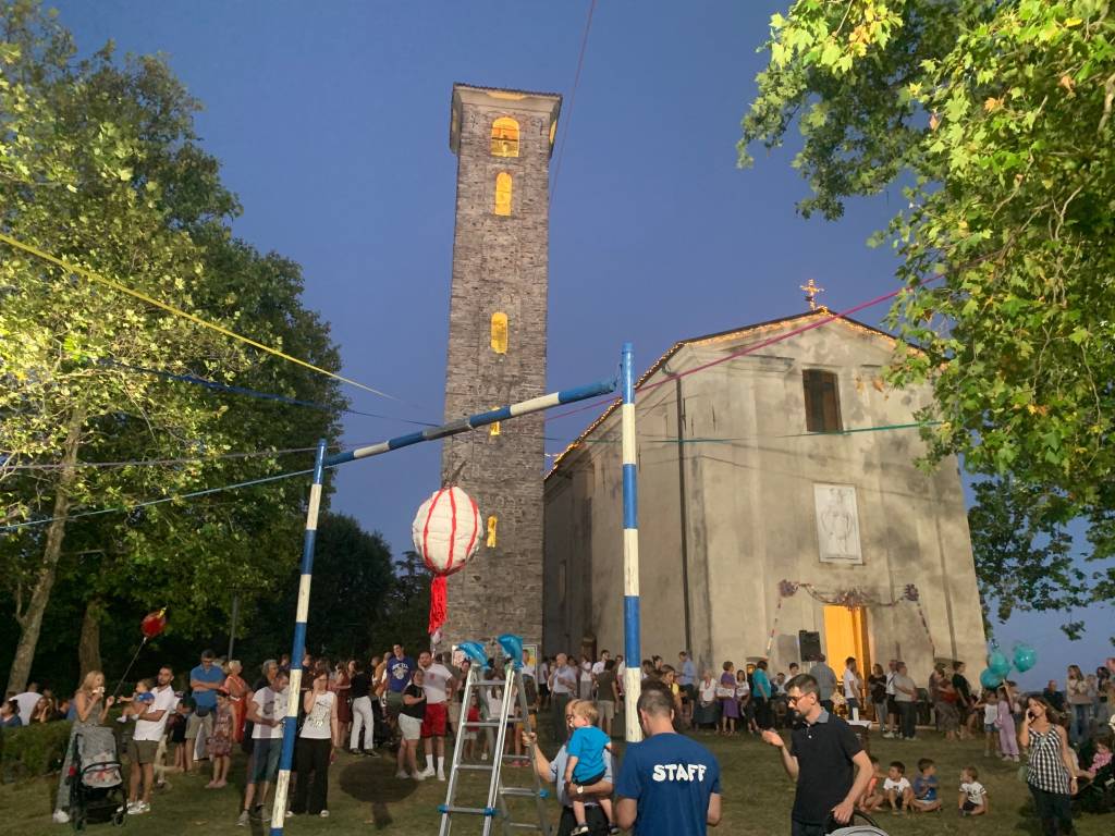 La tradizione dell’incendio del Pallone a Casciago