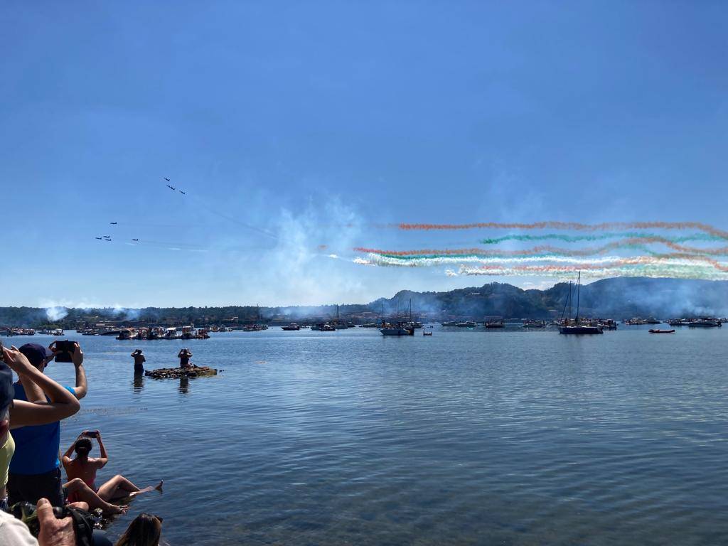 Le Frecce tricolori fanno sognare il Lago Maggiore