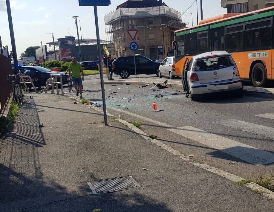 ribaltamento incidente busto arsizio