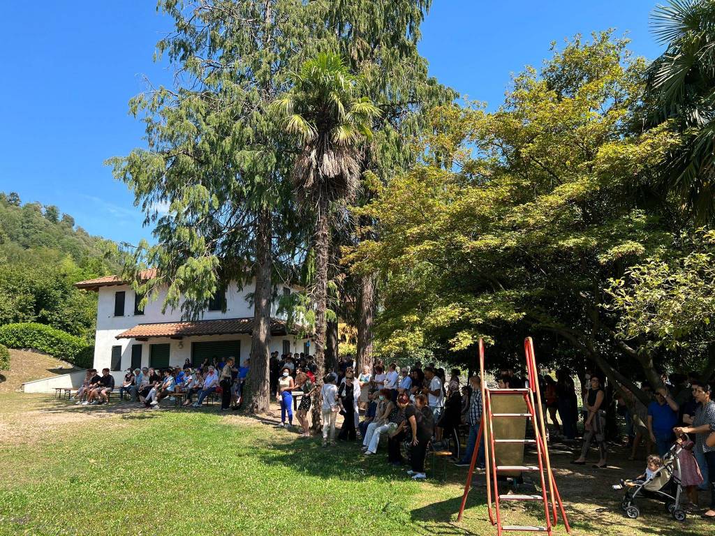 Sangiano saluta Ahmad, il 15enne annegato nel Lago Maggiore