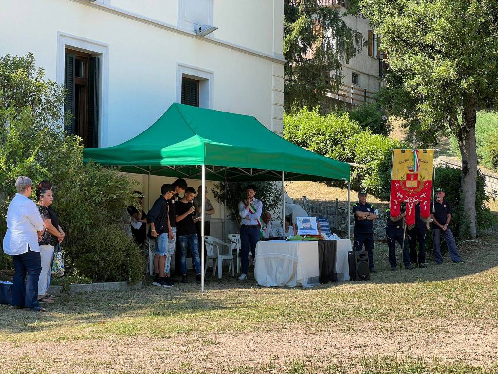 Sangiano saluta Ahmad, il 15enne annegato nel Lago Maggiore