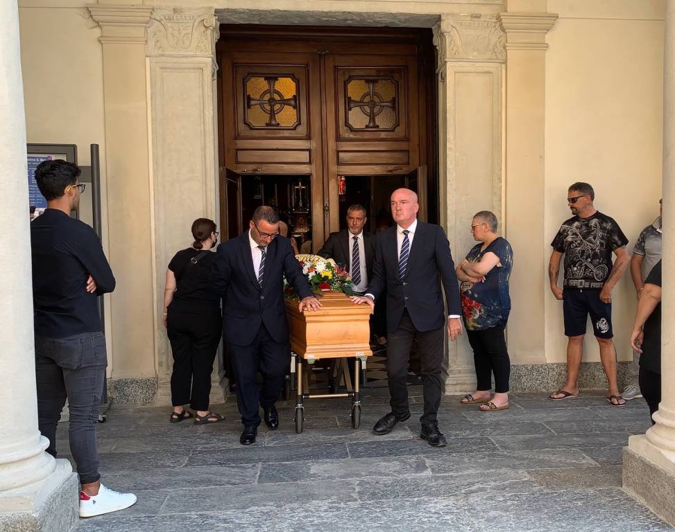 Arcisate - Il funerale di Daniele Morello