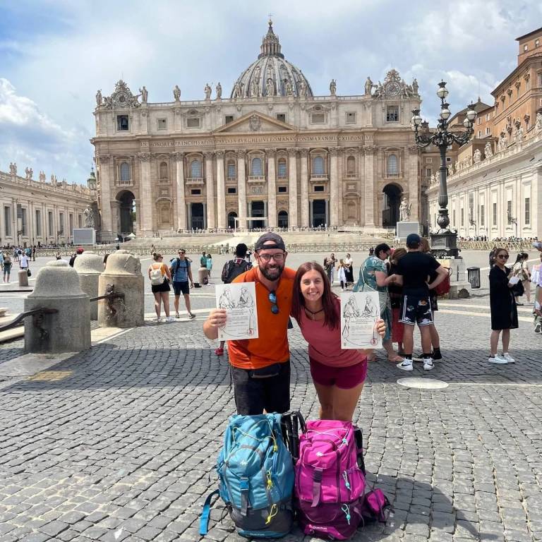 Christian e Sonia sulla via Francigena per i Guerrieri Invisibili