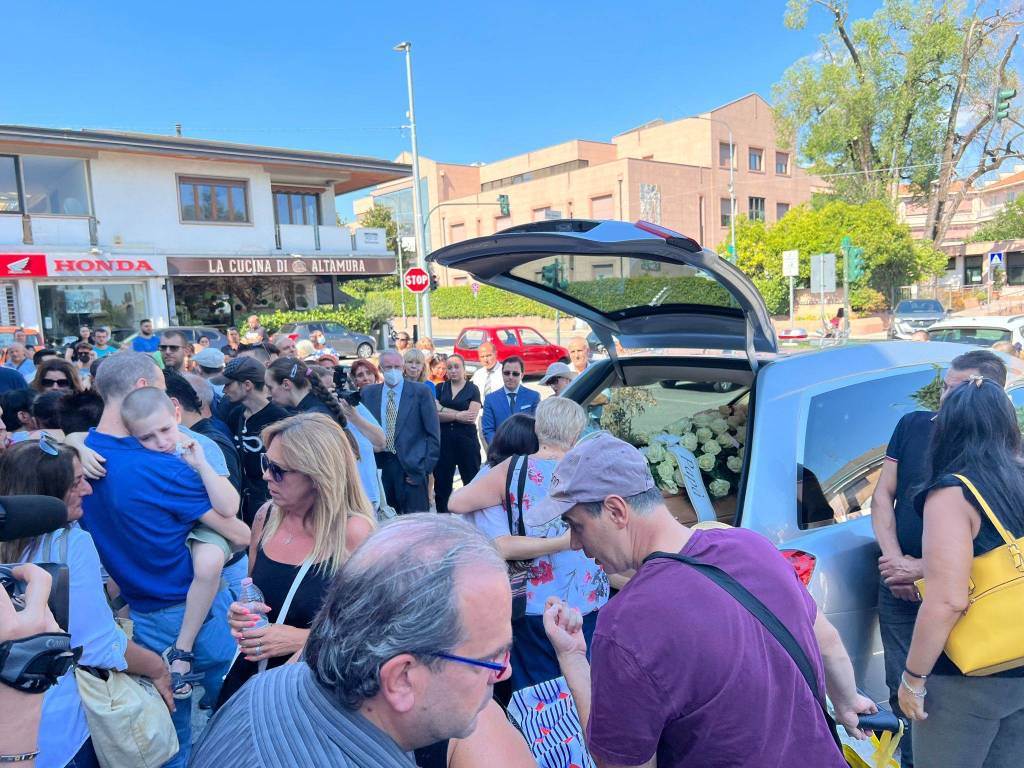 funerale Valentina Di Mauro