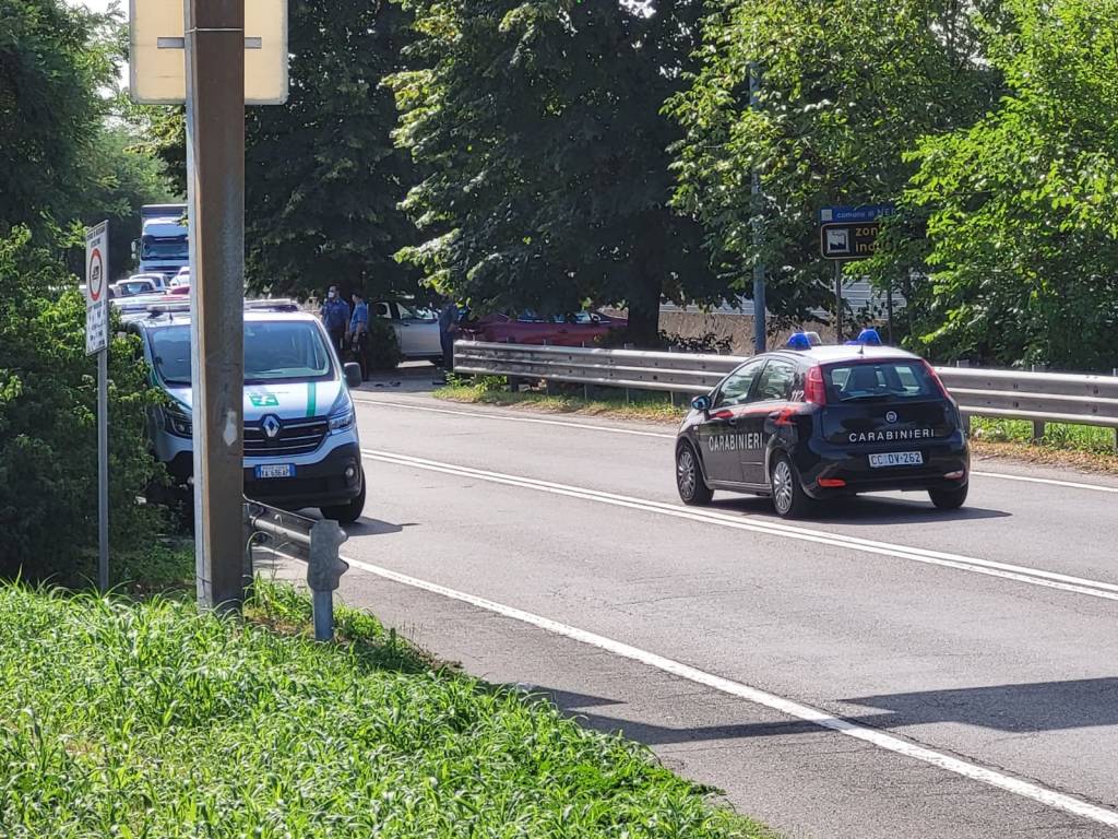 Incidente sul Sempione a Nerviano, morto centauro