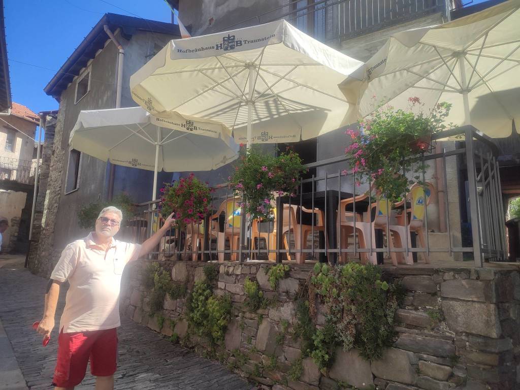 Tronzano tour 2022 persone