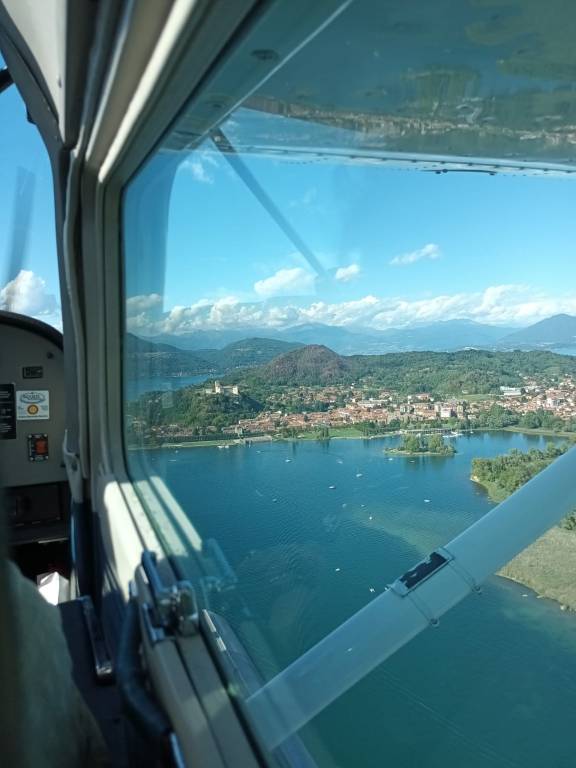 Angera e Sesto Calende dall'idrovolante