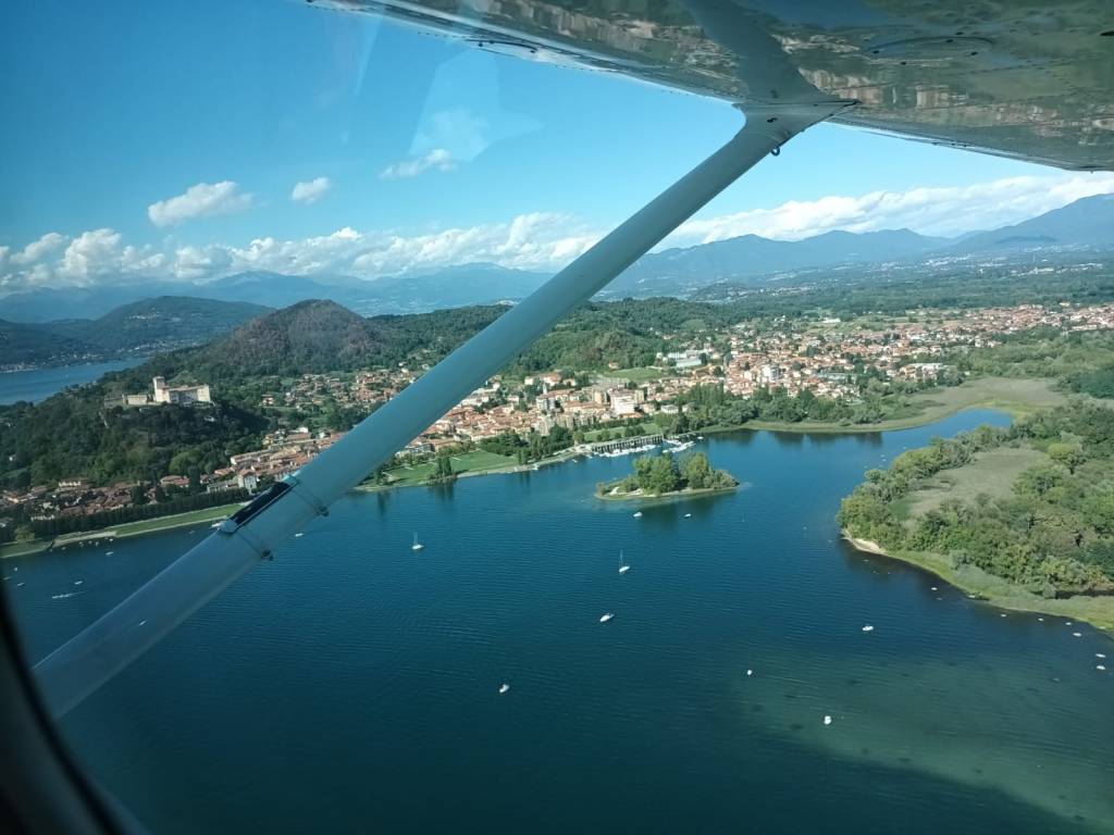 Angera e Sesto Calende dall'idrovolante