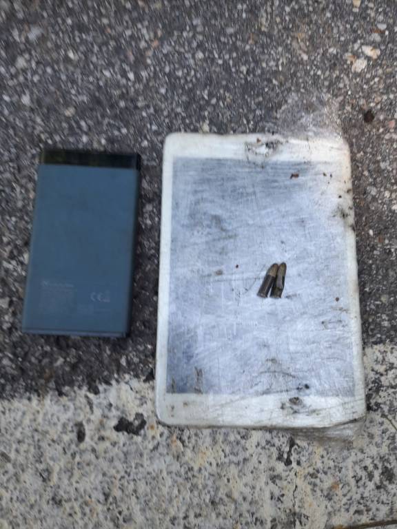 Volontari e amministratori ripuliscono i boschi dello spaccio in Valganna