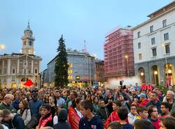 La festa in piazza della Openjobmetis