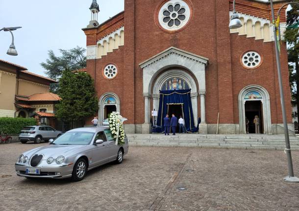 funerali monsignor monticelli rescaldina