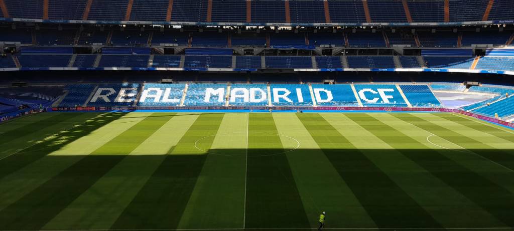 Il nuovo prato del Bernabéu