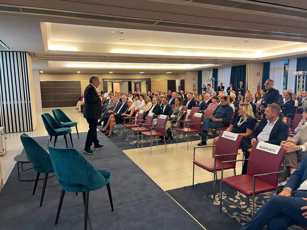 inaugurazione hilton double tree solbiate olona