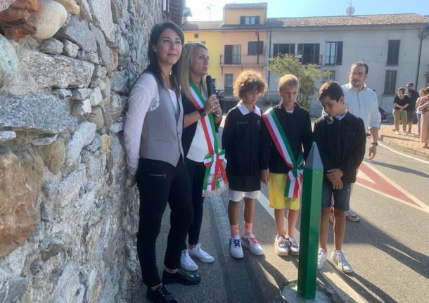A Bodio Lomnago un pedibus d’artista