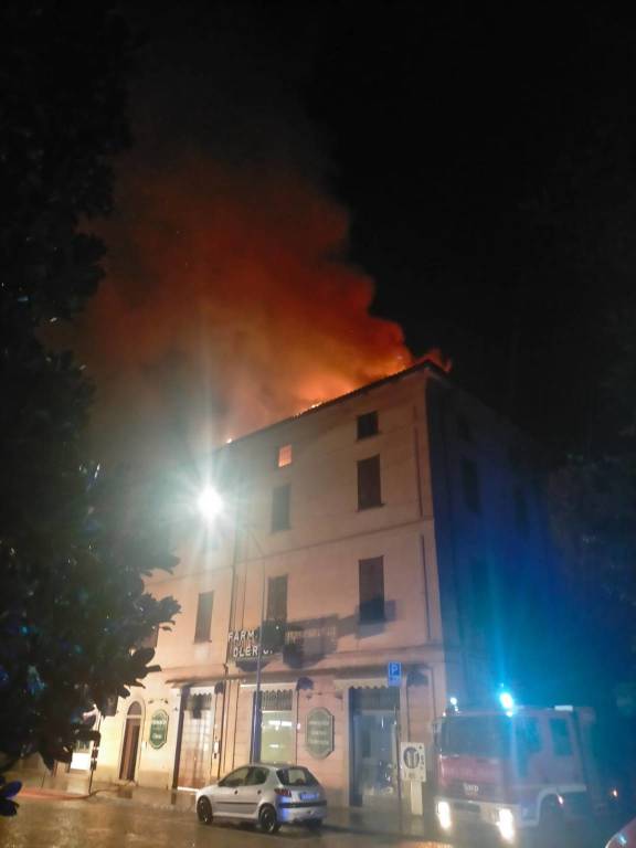 incendio luino 8 settembre 2022
