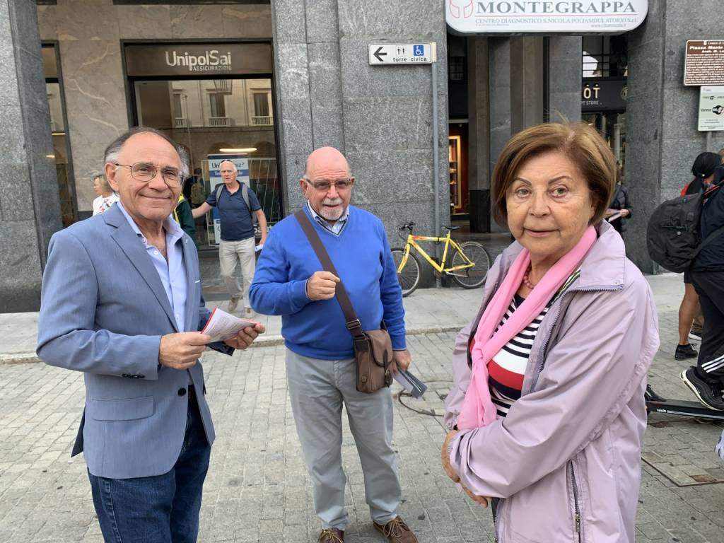 L’ultimo gazebo del PD prima del silenzio elettorale