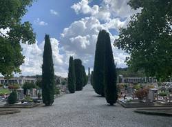 L’ultimo saluto a Karim al cimitero di Belforte 