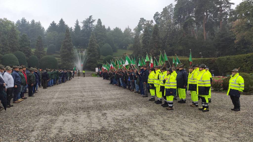 La festa per i 90 anni del Gruppo Alpini di Varese