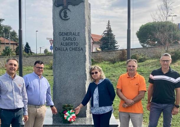 monumento carlo alberto dalla chiesa progetto comune milani sindaco
