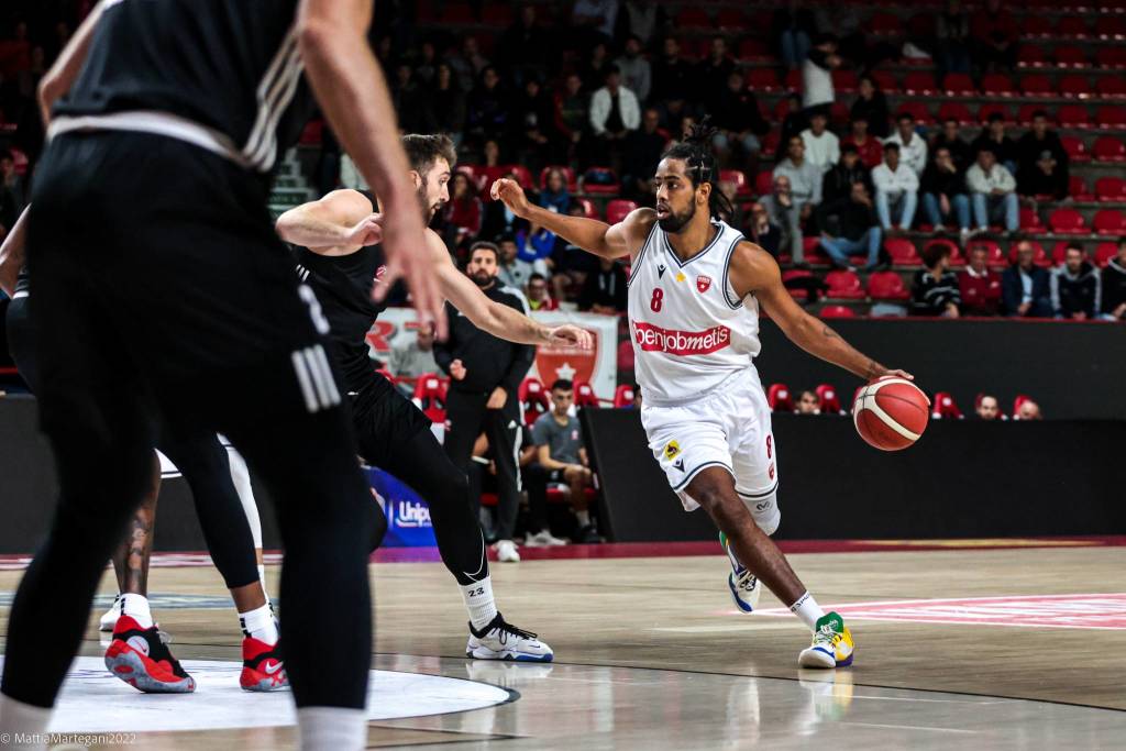 Openjobmetis Varese - Urania Milano 110-69