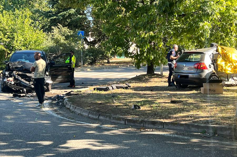 Scontro tra due auto a Busto Arsizio, morto un uomo di 51 anni