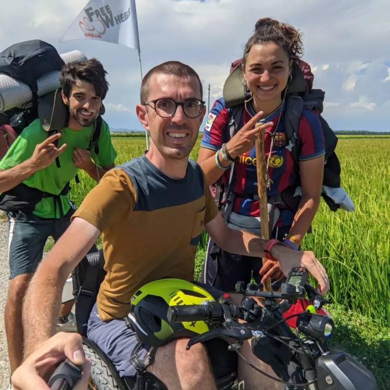 3200 chilometri a piedi sulla via Francigena. "Un'esperienza meravigliosa che ti cambia la vita"