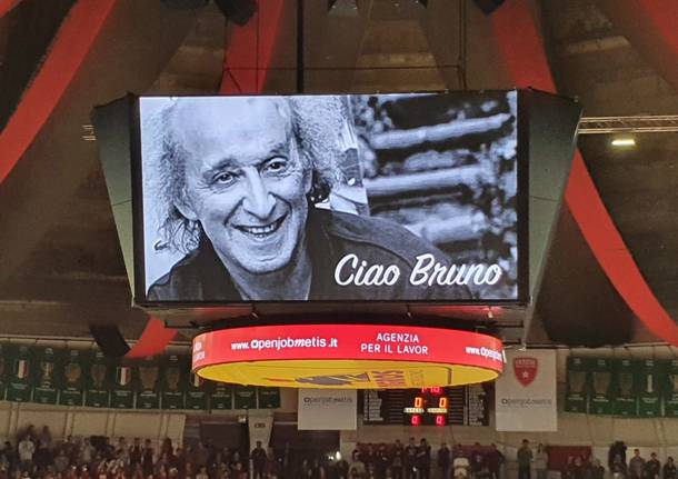 basket bruno arena omaggio palazzetto openjobmetis