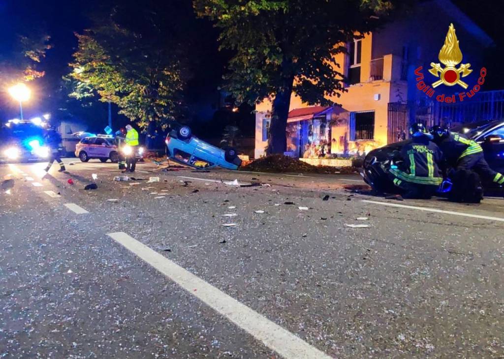 Ribaltamento sul Sempione a Gallarate