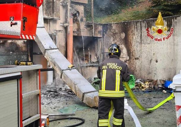 Incendio all’Unahotels di via Albani a Varese