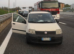 Incidente sull'A8 - Auto ribaltata - 25 ottobre