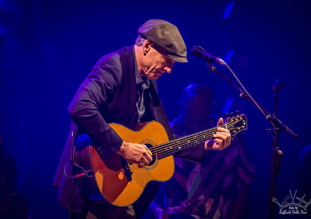 James Taylor in concerto al Teatro Arcimboldi di Milano