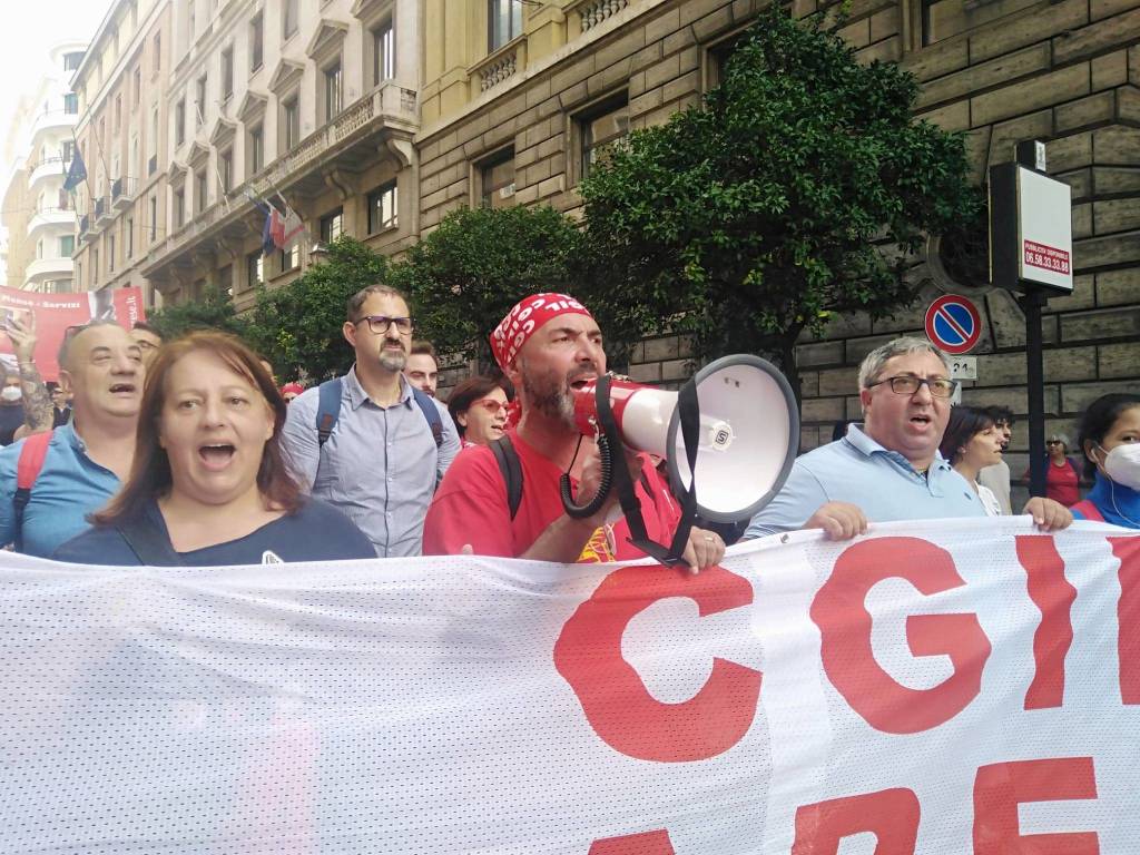 La Cgil di Varese alla manifestazione di Roma