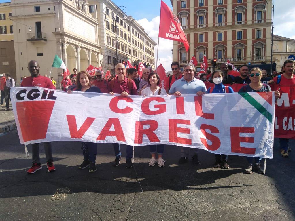 La Cgil di Varese alla manifestazione di Roma