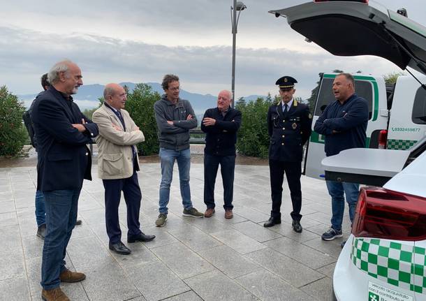 Un nuovo parco macchine al servizio della Polizia Locale della Gestione associata di Azzate