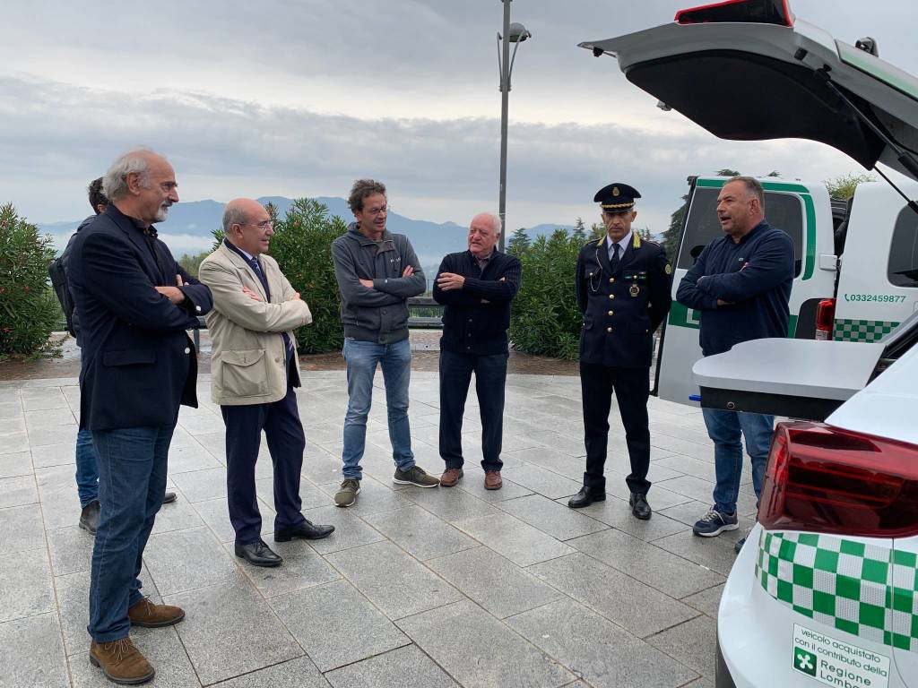 Presentazione dotazione mezzi Polizia locale associata di Azzate