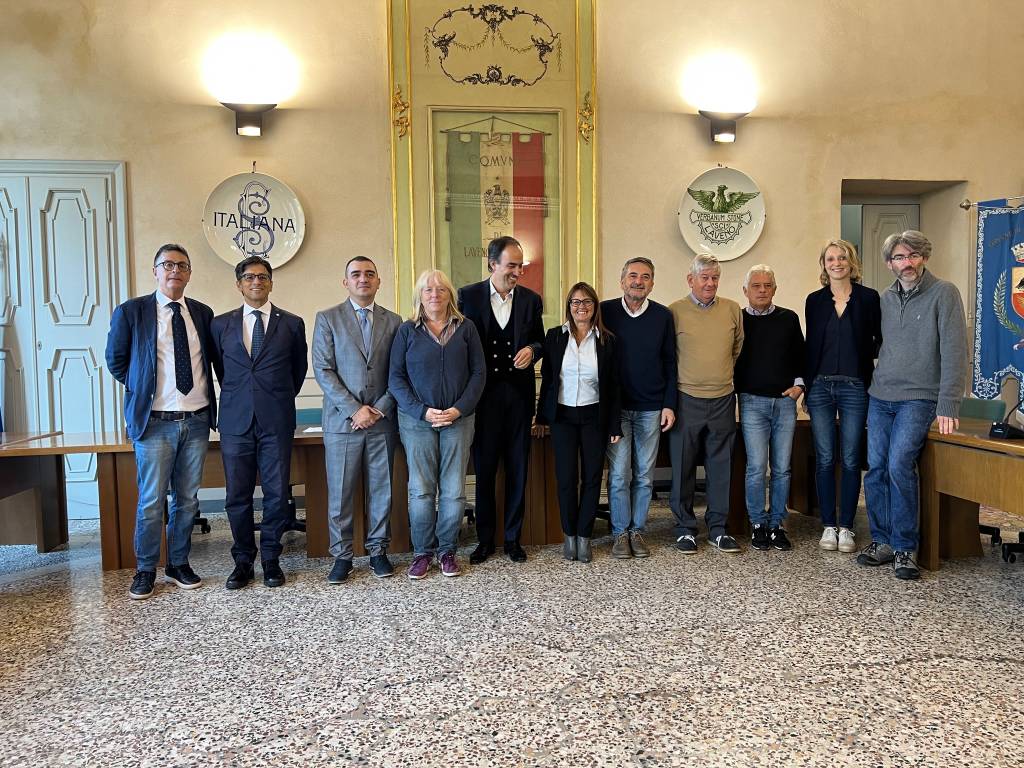 Presentazione progetto Cosmo a Laveno Mombello 
