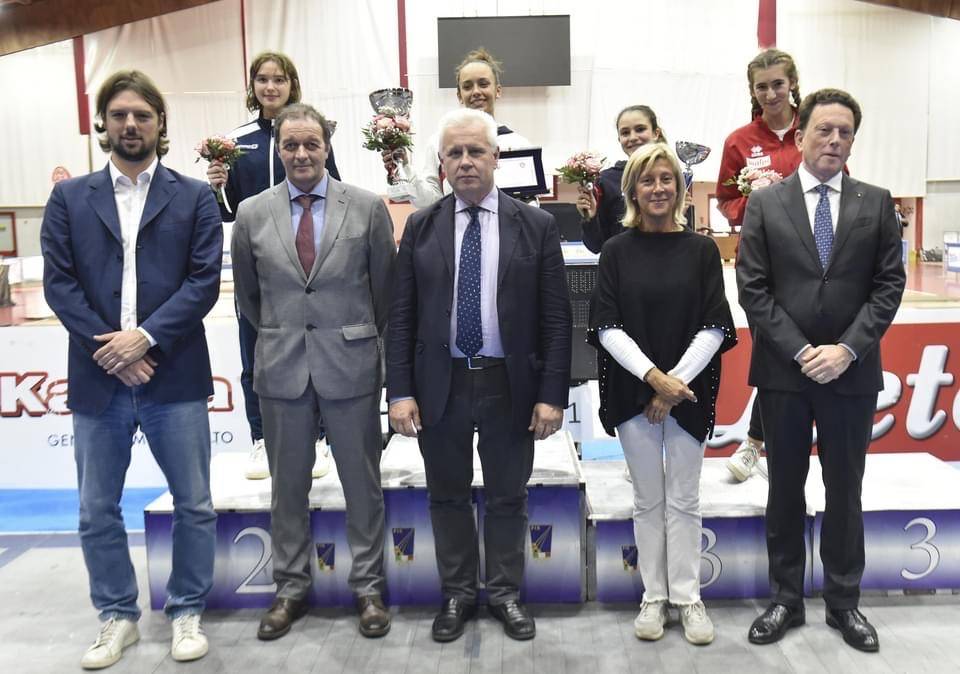 Prima giornata di scherma al PalaBorsani