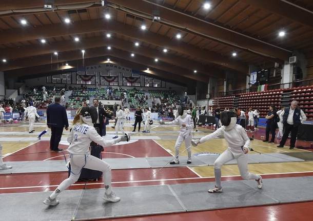 Prima giornata di scherma al PalaBorsani