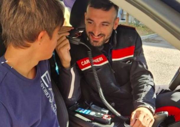 "Stare con voi il regalo più bello". Leonardo festeggia il suo compleanno passando una giornata con i Carabinieri