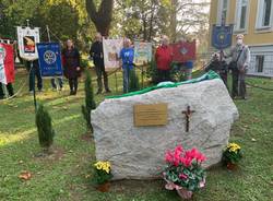 Tradate - L'inaugurazione del monumento alle vittime del Covid 